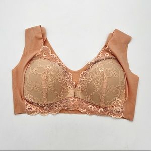 NEW Lace Nude Color Front Clasp Bra, 3X